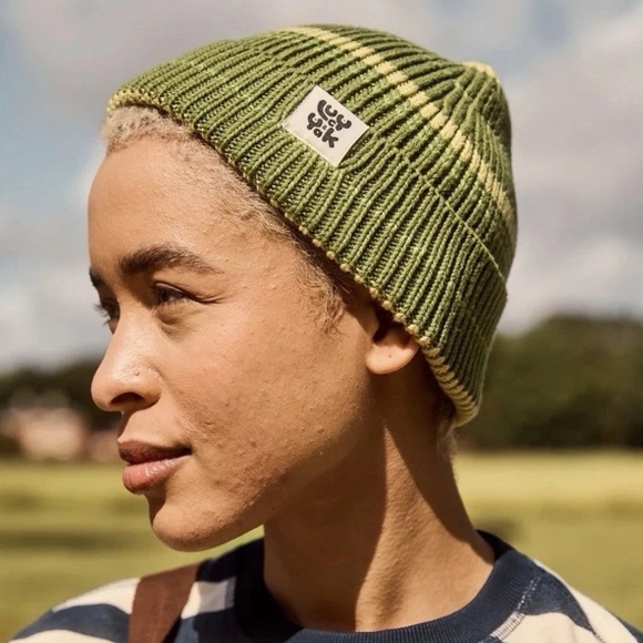 Set of two Lucy & Yak striped beanies - Picture 10 of 10